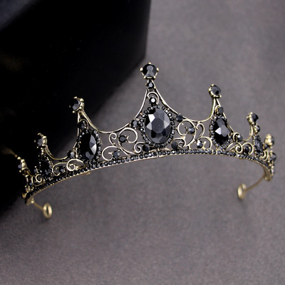 Handmade Crystal Rhinestones Wedding Hair Crown - Click Image to Close